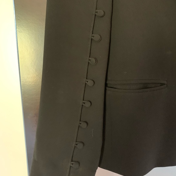 Club Monaco | Single Breasted Blazer - Picture 4 of 6